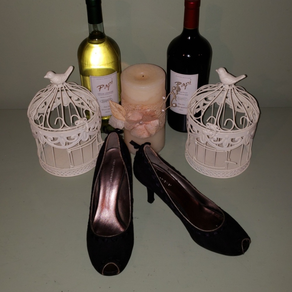 Predictions 3in peep toe heels